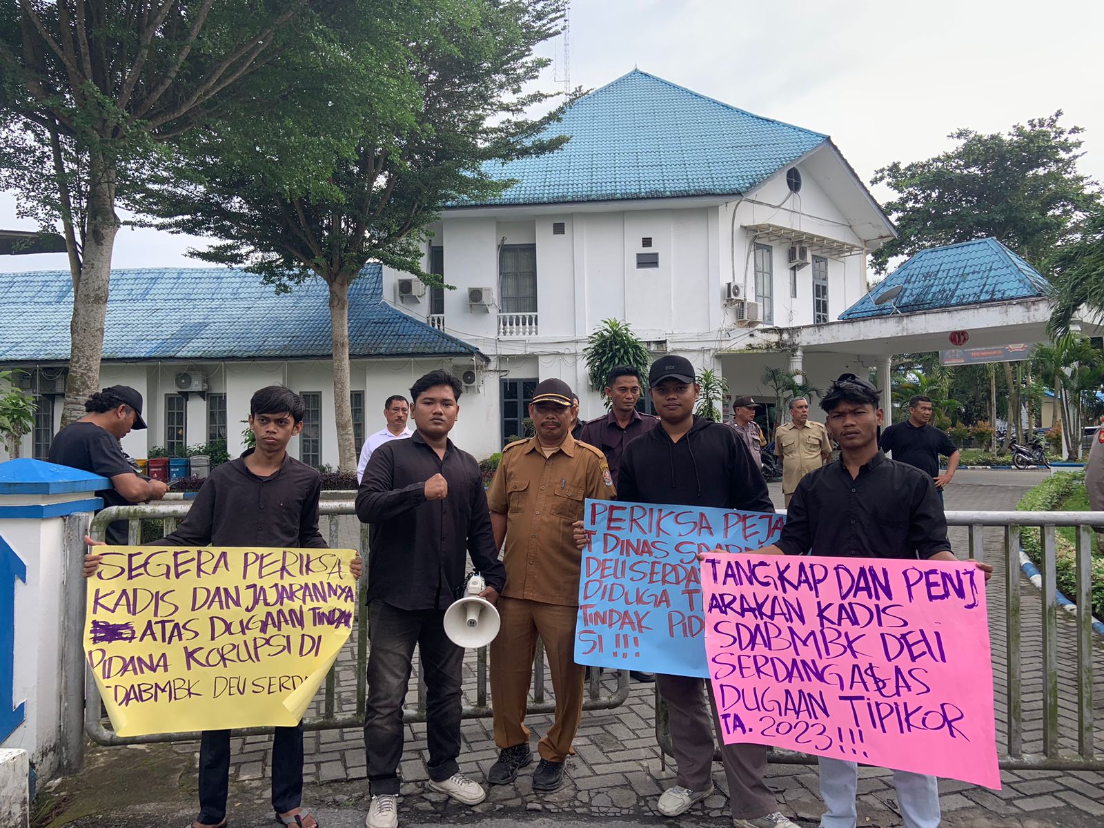 Dugaan Korupsi Dinas SDABMBK Deli Serdang, GEMPI Sumut Gelar Aksi Unjuk Rasa